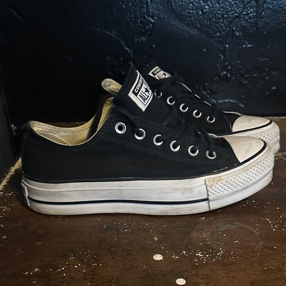 Converse All Star Black and White Platform Sneakers
Price Firm.
